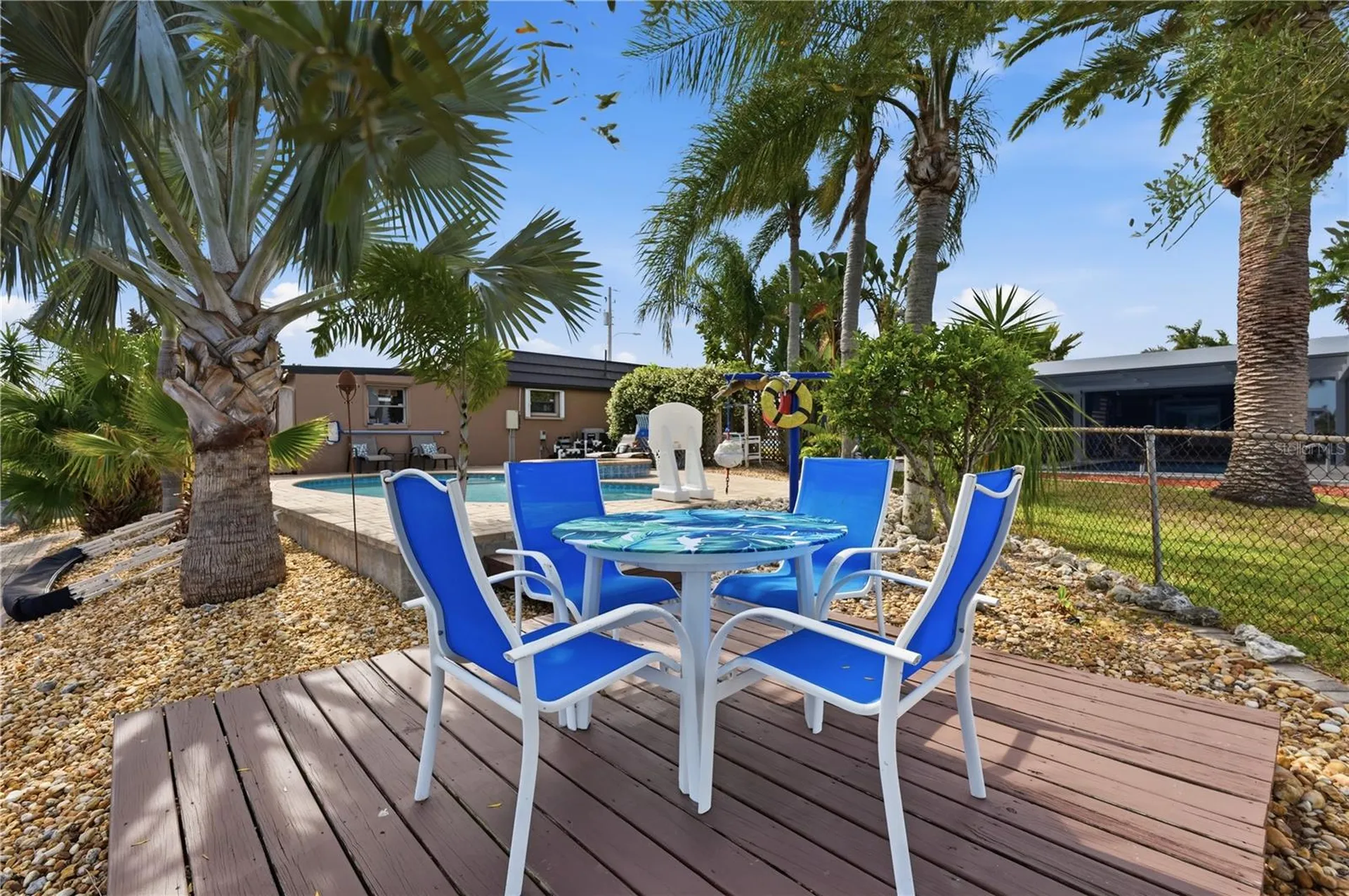 12821 4th Isle Hudson FL 34667