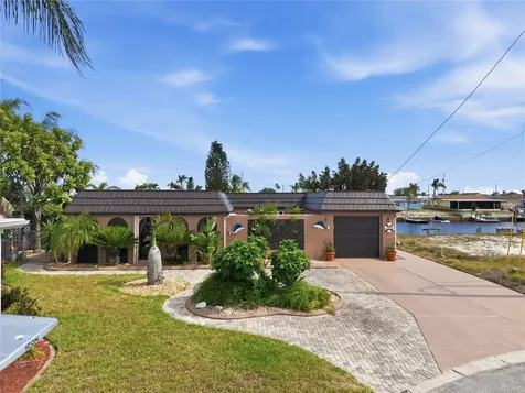 12821 4th Isle Hudson FL 34667