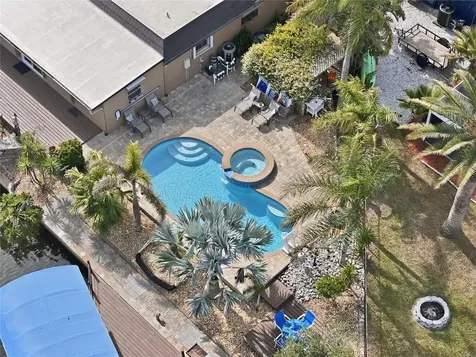 12821 4th Isle Hudson FL 34667