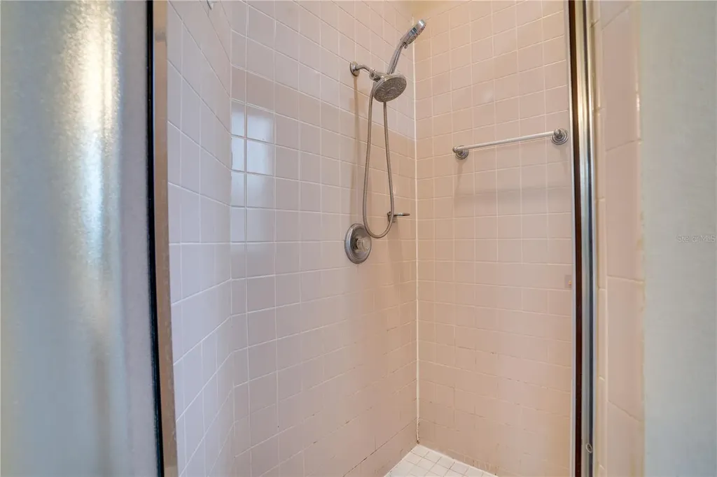 1769 Wood Bend Street Tarpon Springs FL 34689