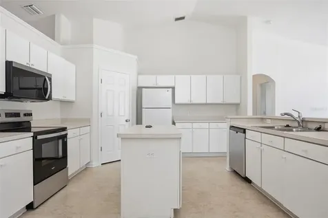 5152 New Savannah Circle Wesley Chapel FL 33545