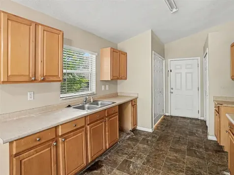 6525 Aladdin Drive Orlando FL 32818