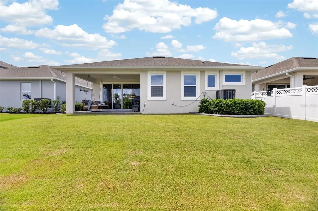 1019 Signet Drive Apollo Beach FL 33572
