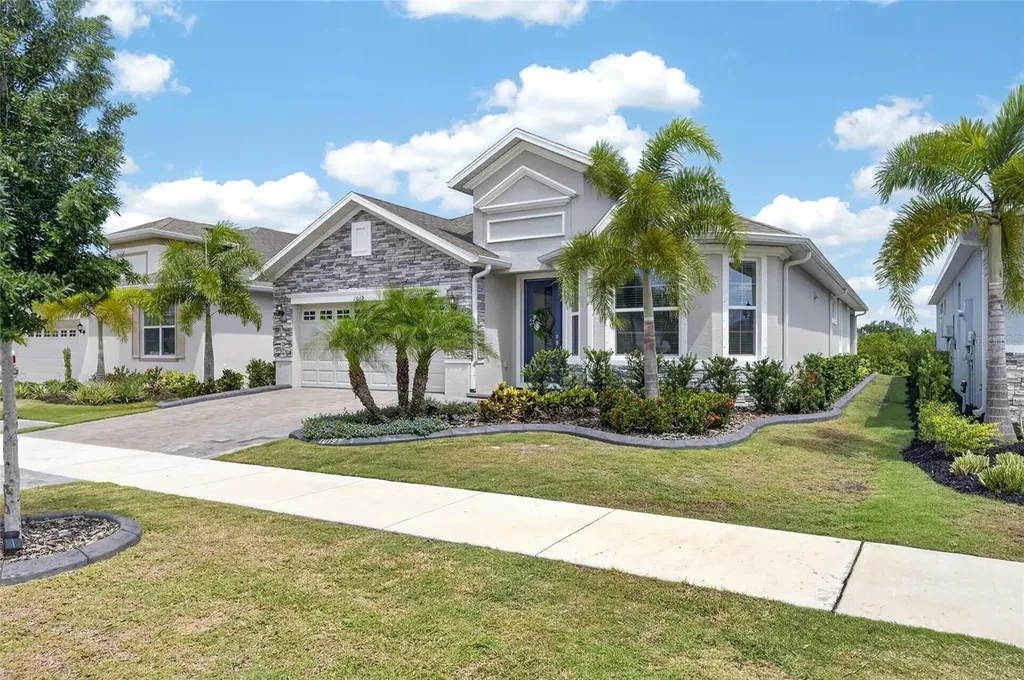 1019 Signet Drive Apollo Beach FL 33572