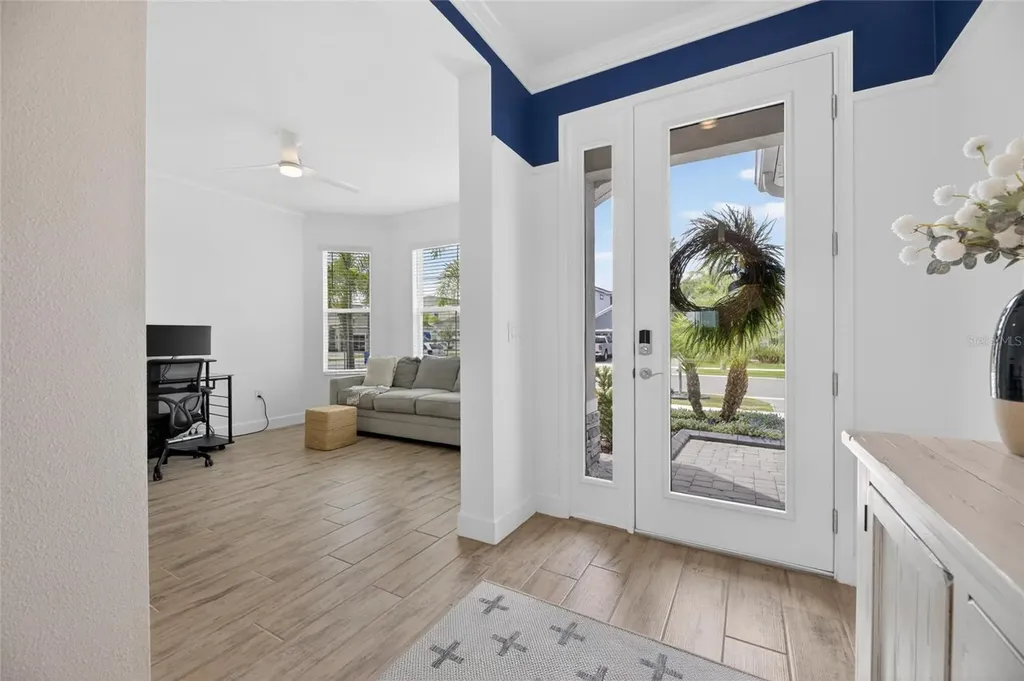 1019 Signet Drive Apollo Beach FL 33572