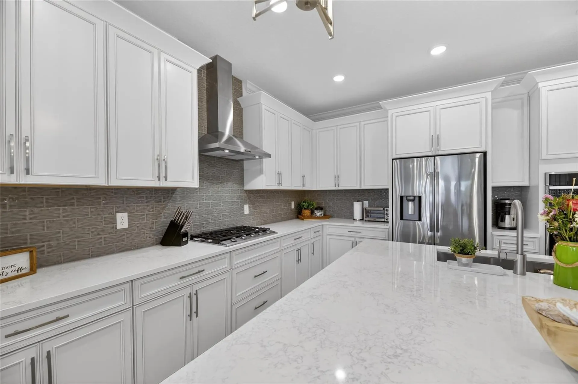 1019 Signet Drive Apollo Beach FL 33572