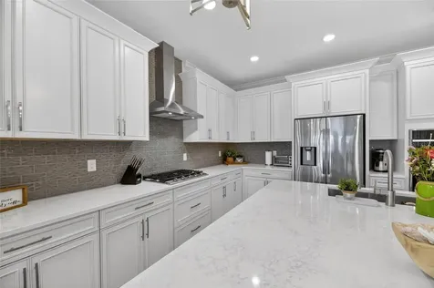 1019 Signet Drive Apollo Beach FL 33572