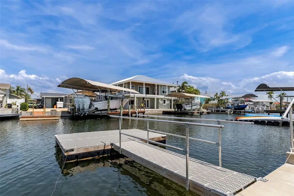 13804 Malcolm Avenue Hudson FL 34667