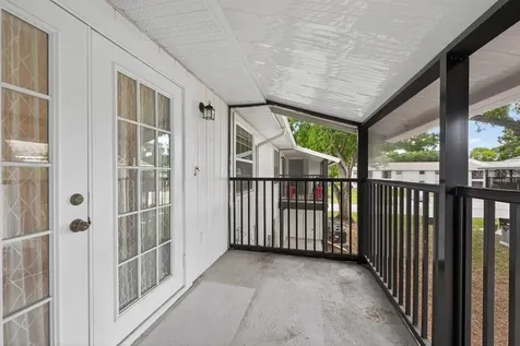 3803 N Oak Drive Tampa FL 33611