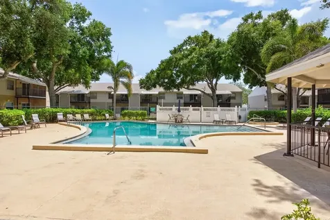 3803 N Oak Drive Tampa FL 33611
