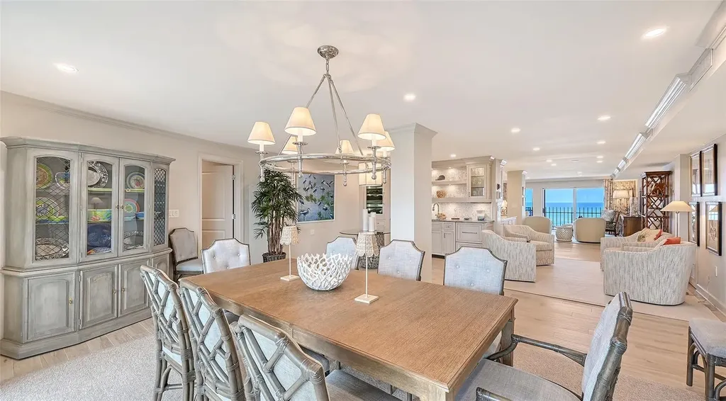101 Benjamin Franklin Drive Sarasota FL 34236