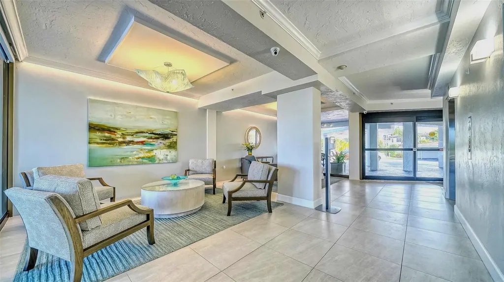 101 Benjamin Franklin Drive Sarasota FL 34236