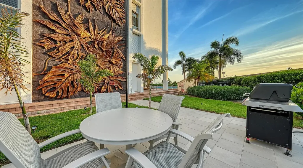 101 Benjamin Franklin Drive Sarasota FL 34236