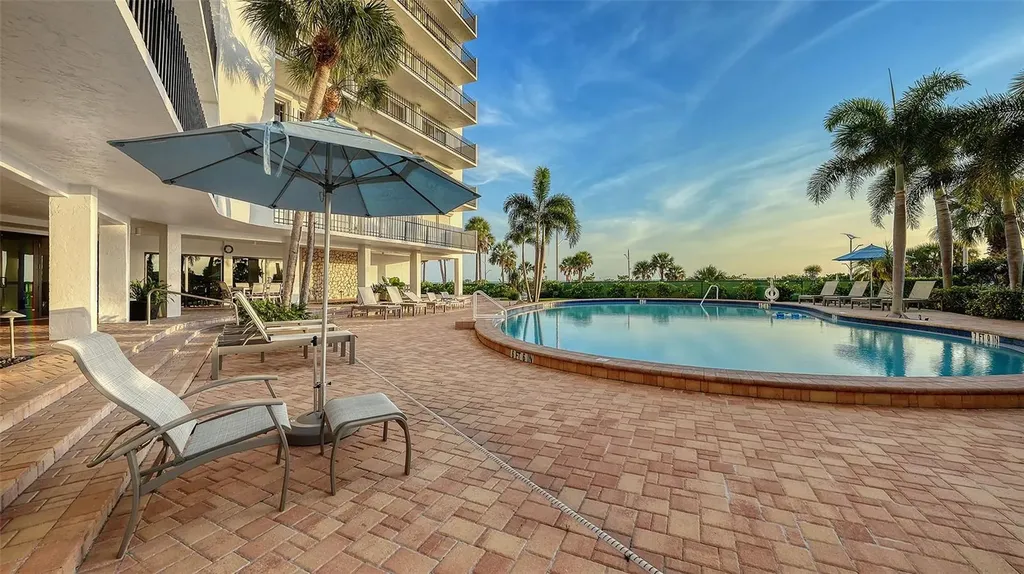 101 Benjamin Franklin Drive Sarasota FL 34236