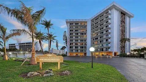 101 Benjamin Franklin Drive Sarasota FL 34236
