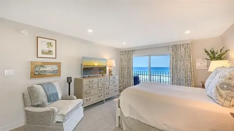 101 Benjamin Franklin Drive Sarasota FL 34236