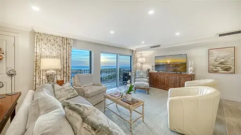 101 Benjamin Franklin Drive Sarasota FL 34236