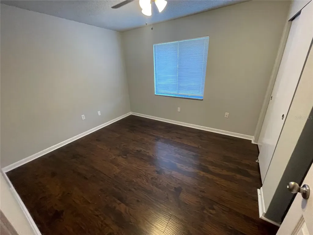525 Conway Road Orlando FL 32807
