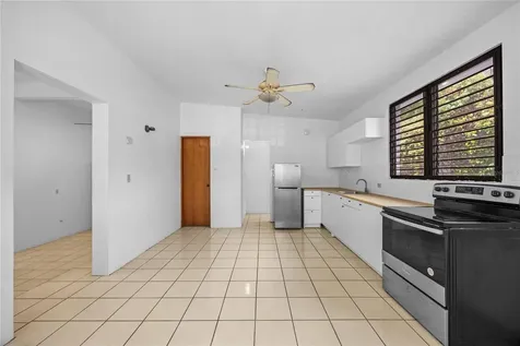 Caparra Heights J-42 Escorial Avenue San Juan PR 00920