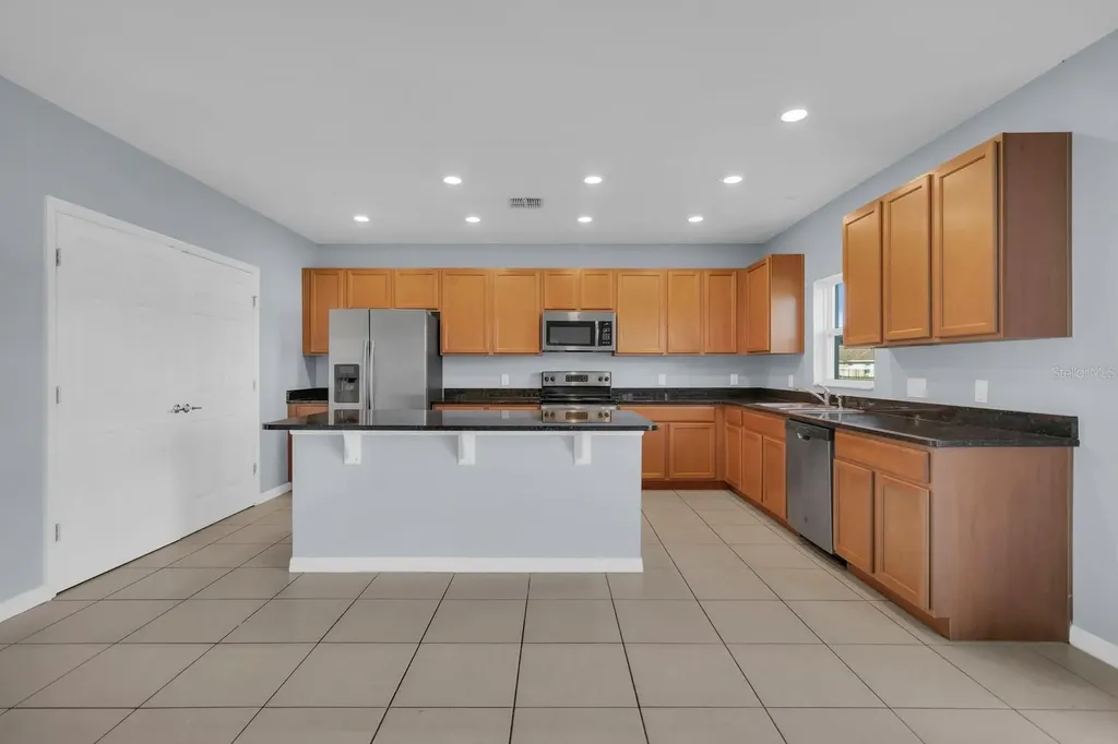 2493 Addison Creek Drive Kissimmee FL 34758