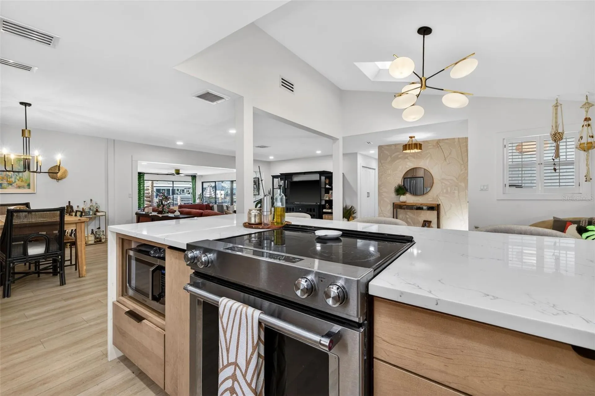8450 Flagstone Drive Tampa FL 33615