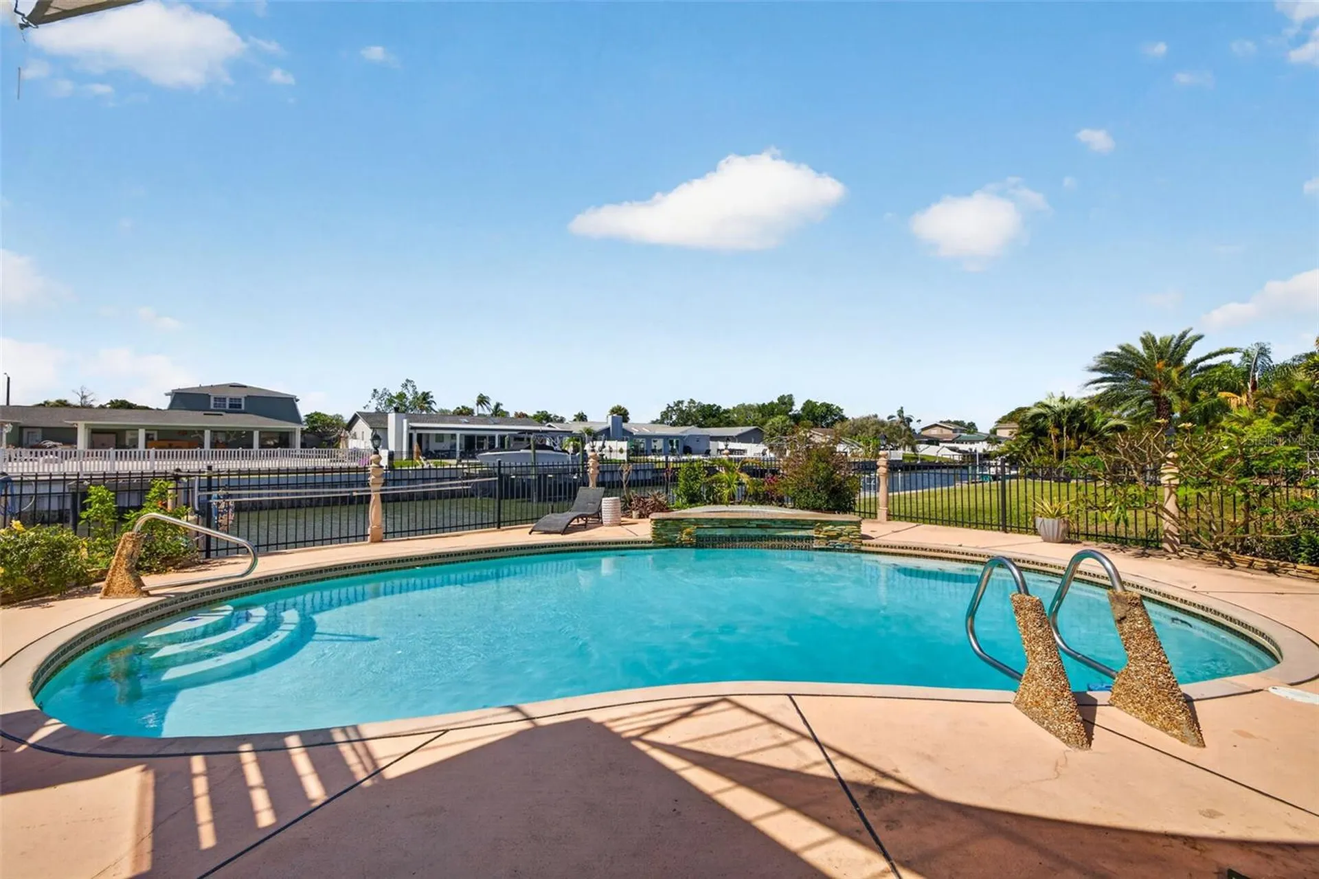 8450 Flagstone Drive Tampa FL 33615