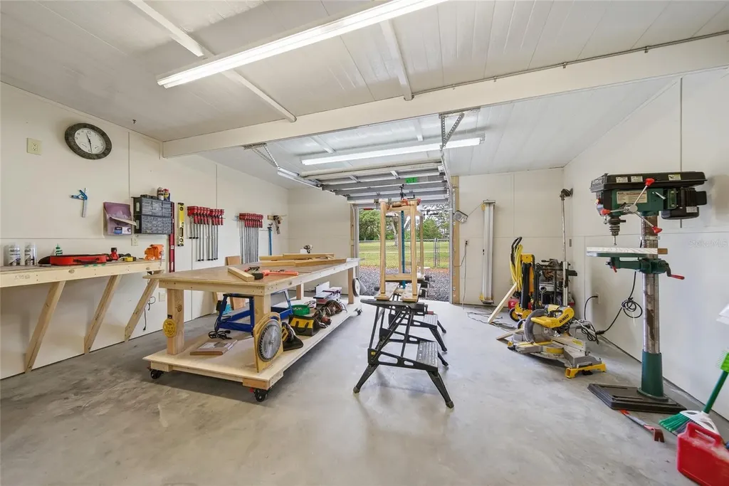 8401 Weatherford Avenue Brooksville FL 34613