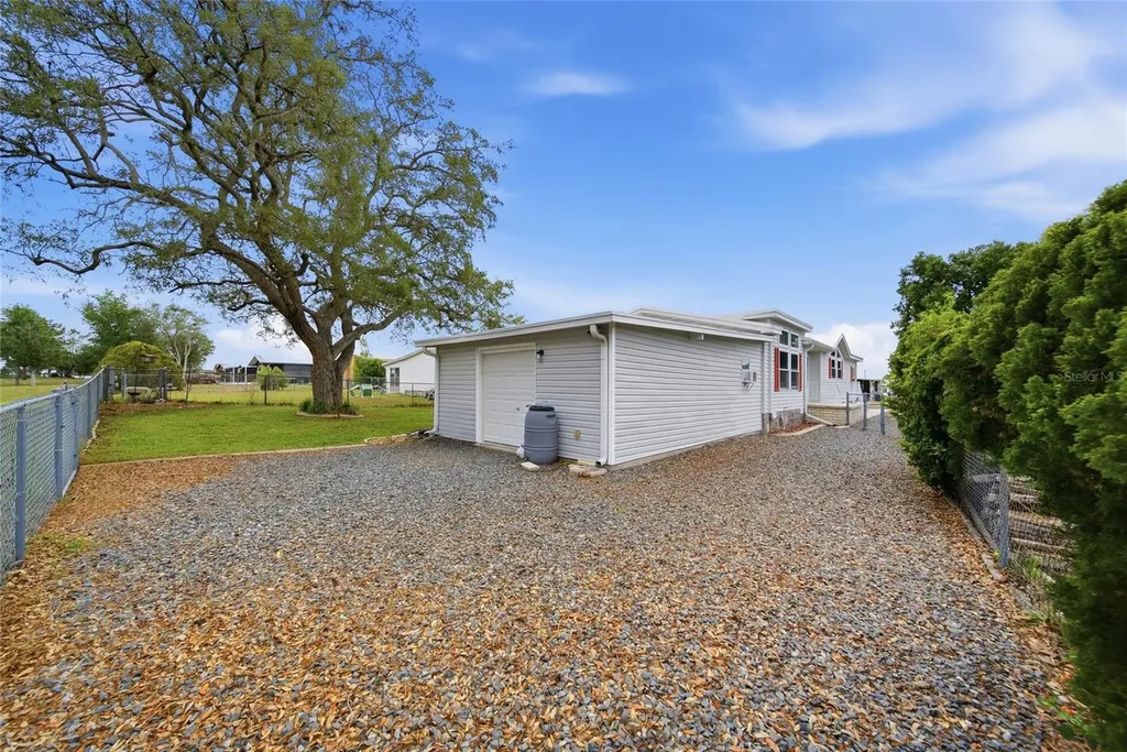 8401 Weatherford Avenue Brooksville FL 34613