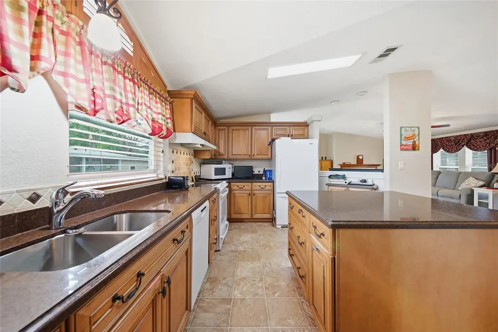 8401 Weatherford Avenue Brooksville FL 34613