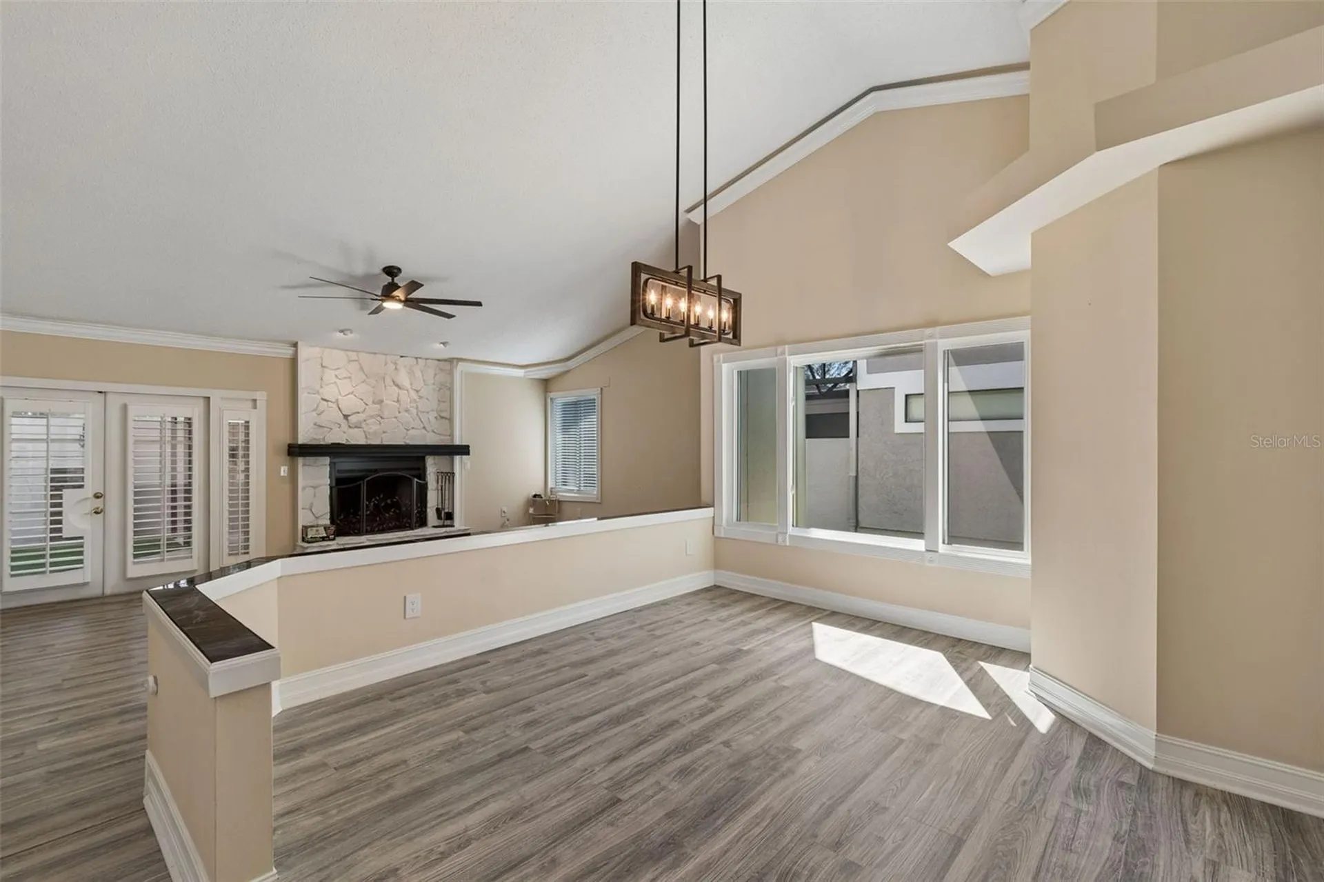 14675 Village Glen Circle Tampa FL 33618