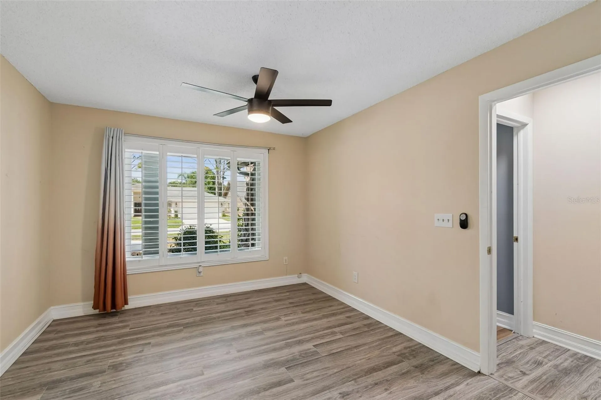 14675 Village Glen Circle Tampa FL 33618