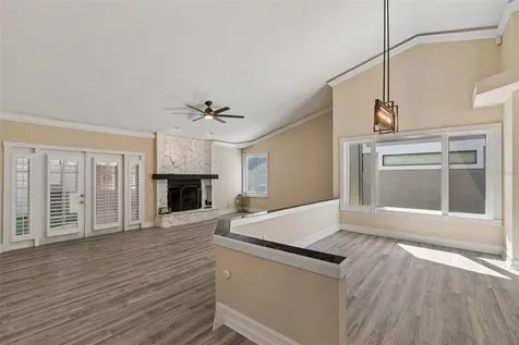 14675 Village Glen Circle Tampa FL 33618