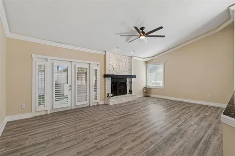 14675 Village Glen Circle Tampa FL 33618