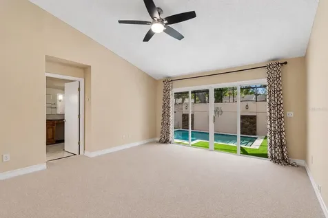 14675 Village Glen Circle Tampa FL 33618
