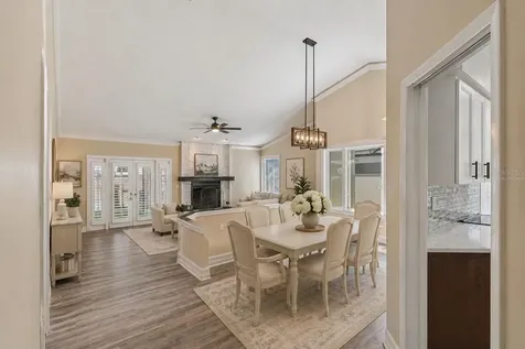 14675 Village Glen Circle Tampa FL 33618