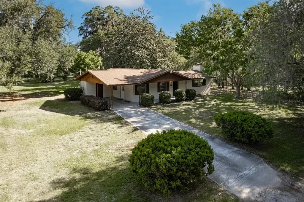 2217 NW 52 Street Ocala FL 34475