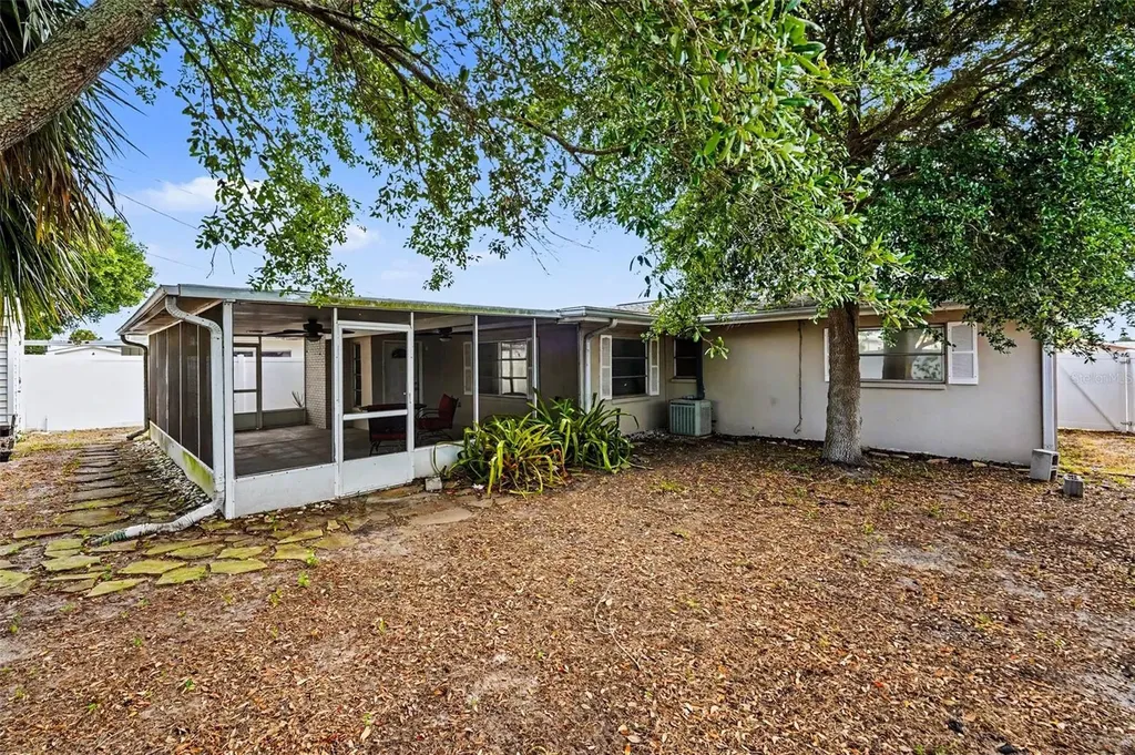 106 S Maywood Avenue Clearwater FL 33765