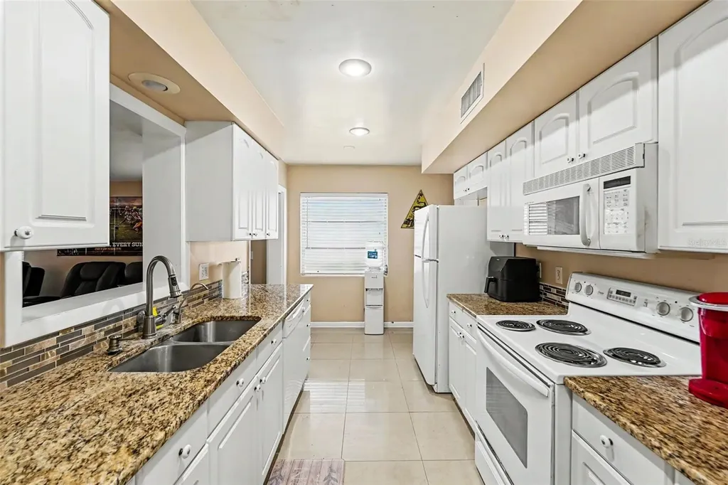 106 S Maywood Avenue Clearwater FL 33765