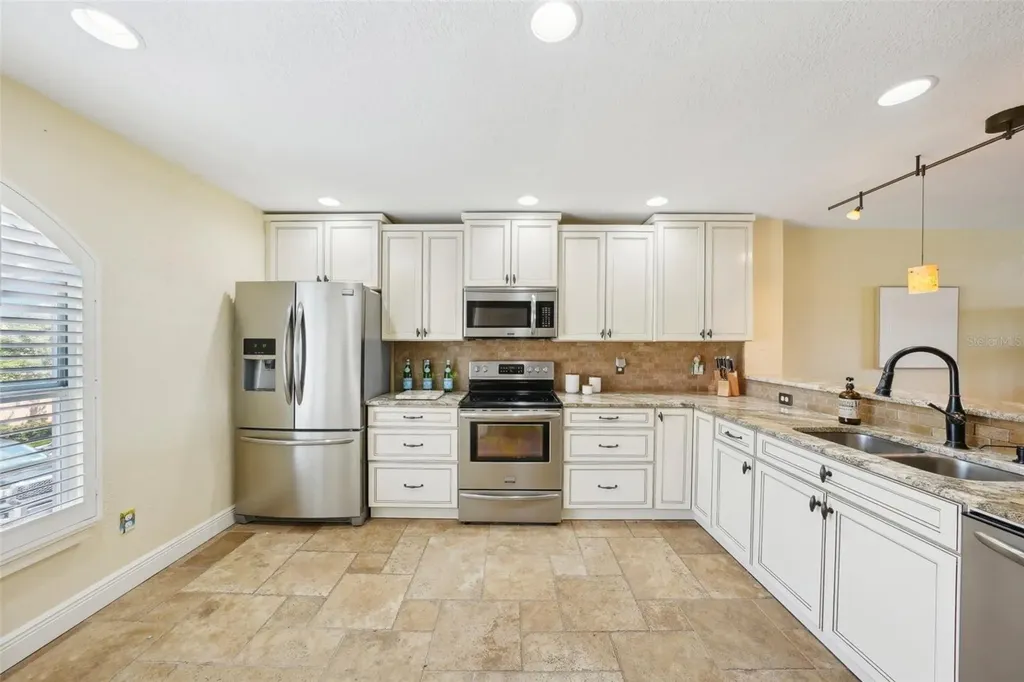 637 Pinellas Bayway Tierra Verde FL 33715