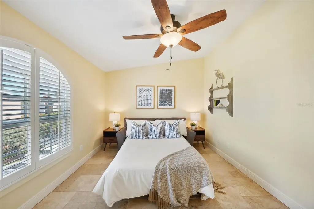 637 Pinellas Bayway Tierra Verde FL 33715