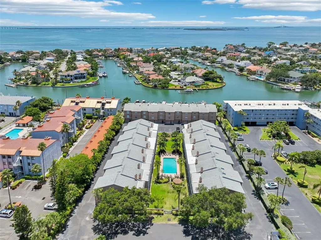 637 Pinellas Bayway Tierra Verde FL 33715