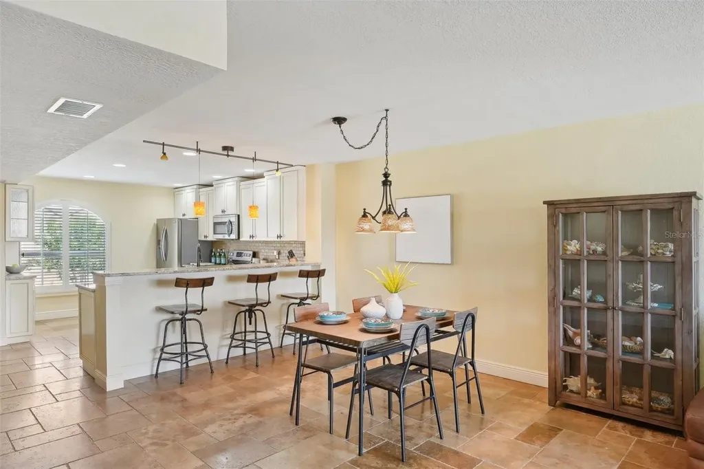 637 Pinellas Bayway Tierra Verde FL 33715