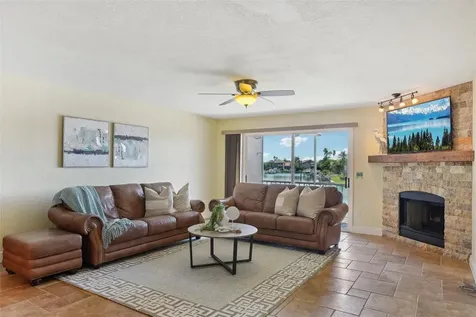 637 Pinellas Bayway Tierra Verde FL 33715