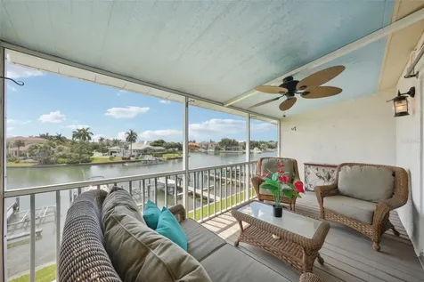 637 Pinellas Bayway Tierra Verde FL 33715