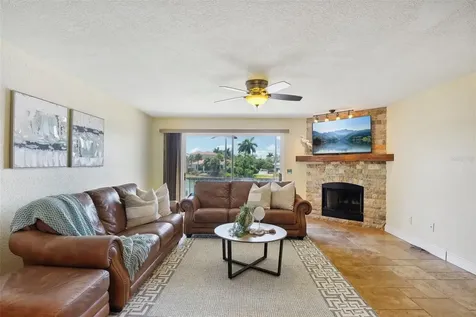 637 Pinellas Bayway Tierra Verde FL 33715