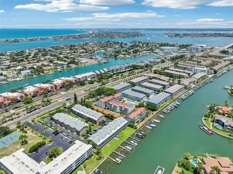 637 Pinellas Bayway Tierra Verde FL 33715