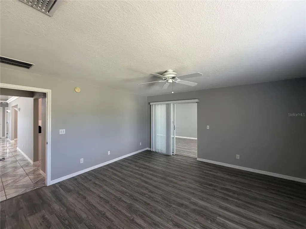 7750 SE 150 Avenue Morriston FL 32668