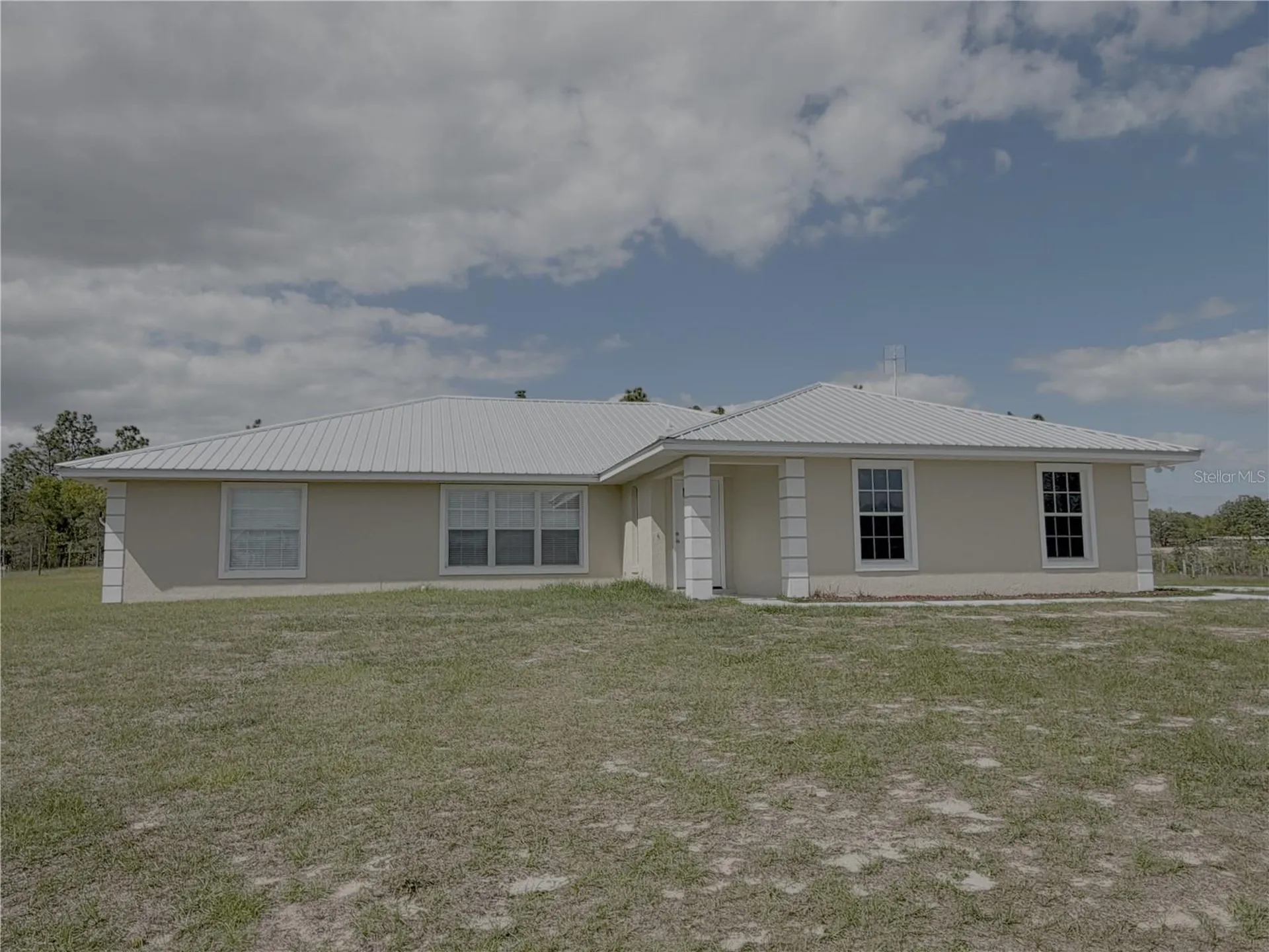 7750 SE 150 Avenue Morriston FL 32668
