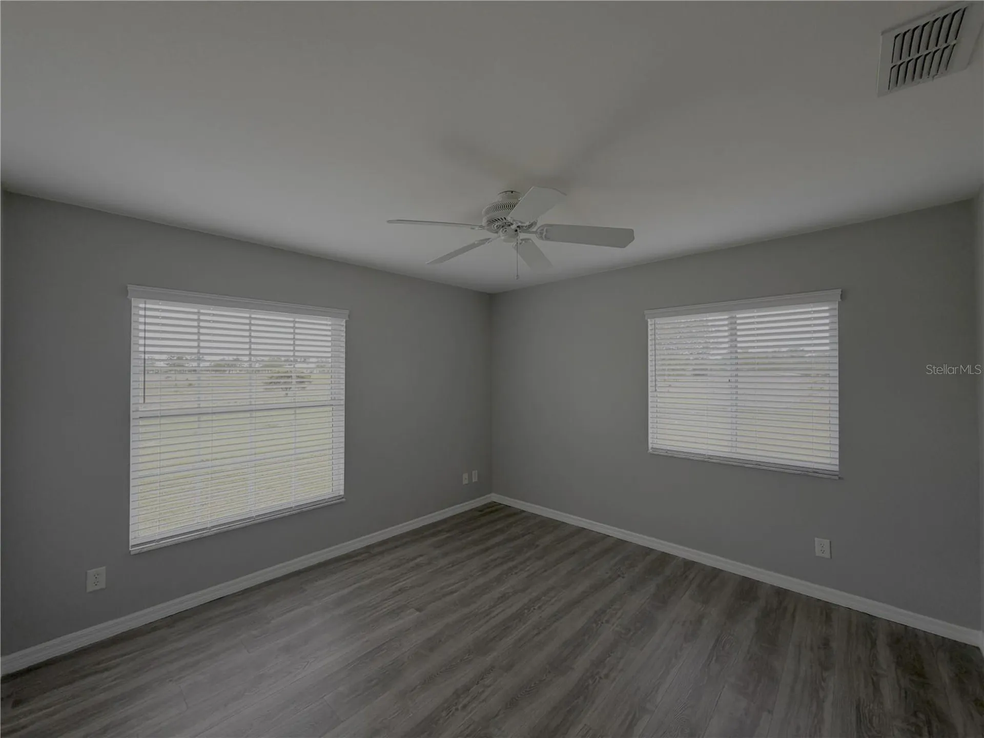 7750 SE 150 Avenue Morriston FL 32668