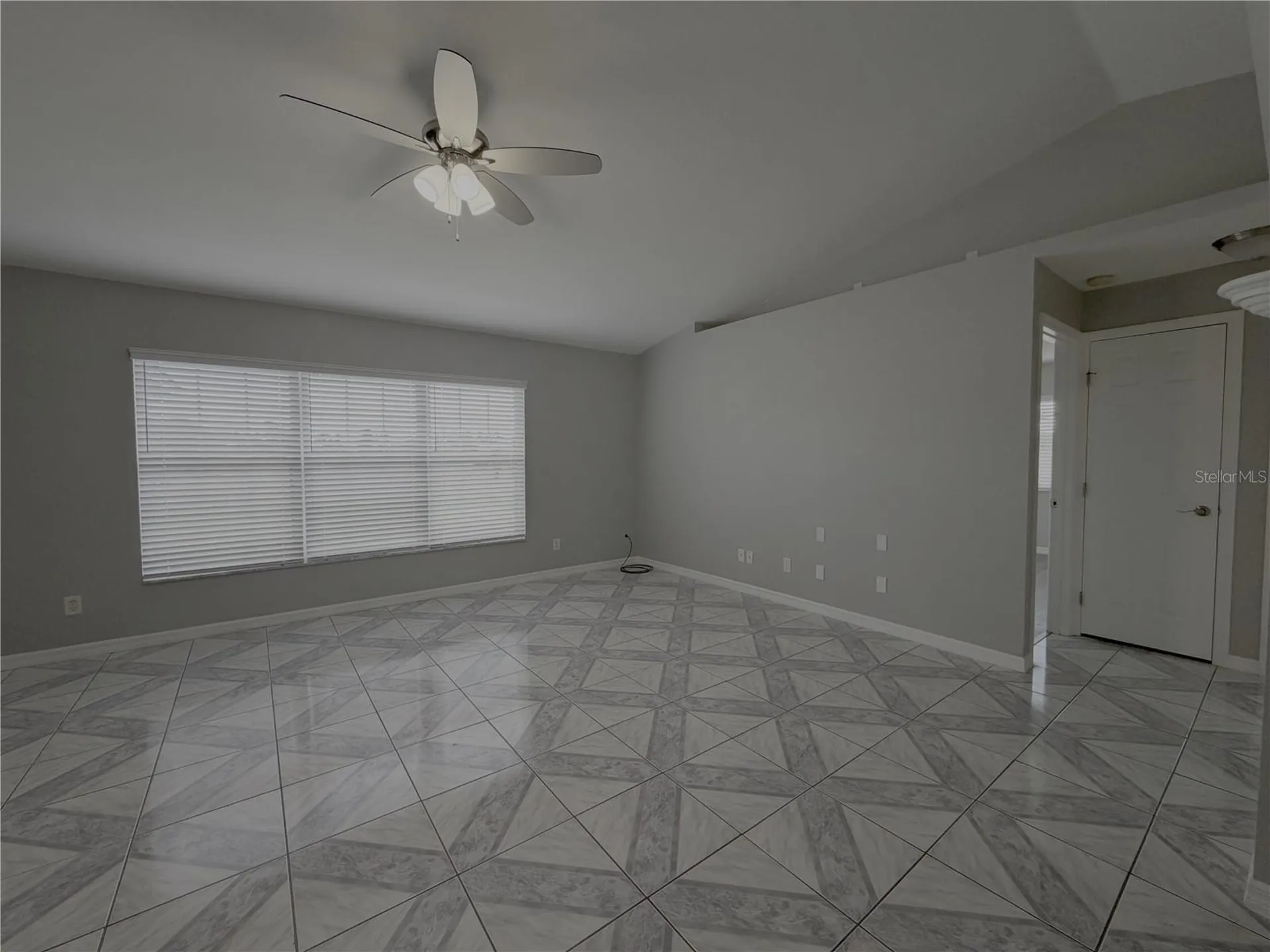 7750 SE 150 Avenue Morriston FL 32668